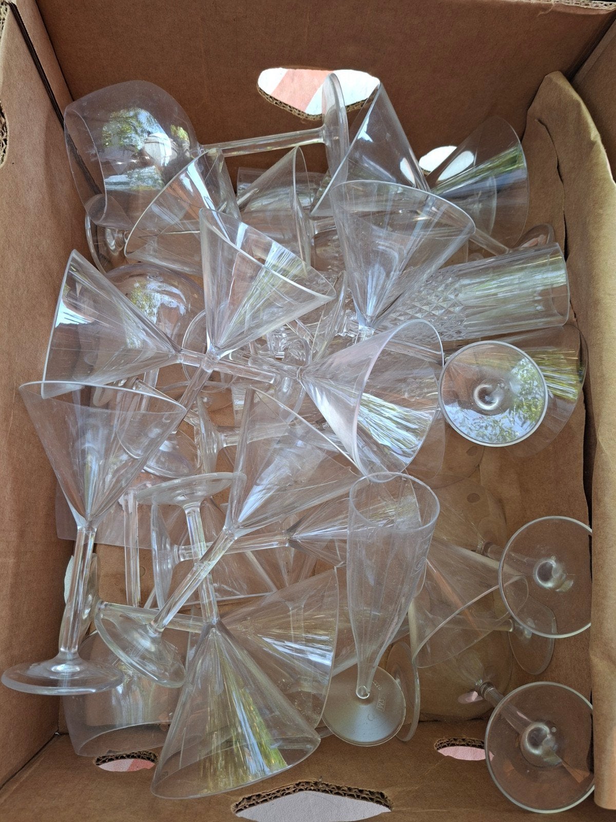 Kunststof Martini glazen met gratis flutes en gin glazen, Ophalen of Verzenden, Zo goed als nieuw, Overige typen
