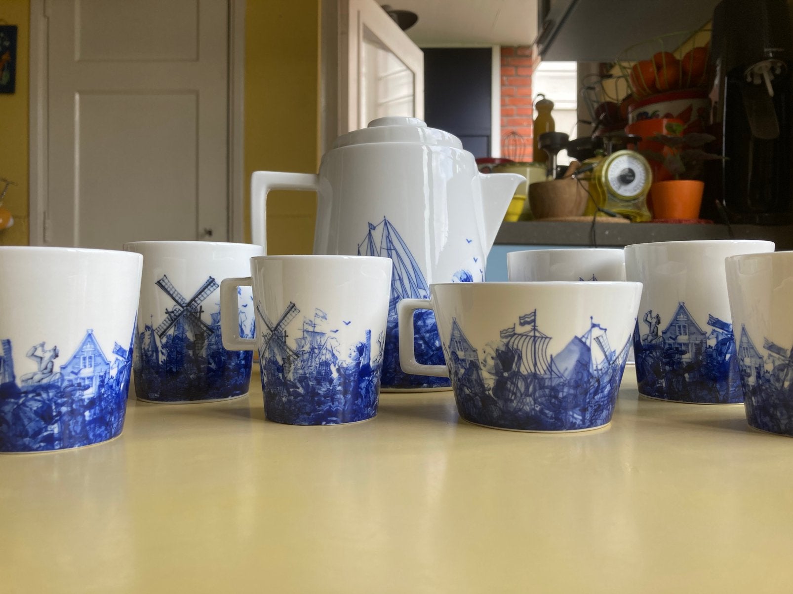 Piet Hein Eek voor Douwe Egberts, 4 mokken Hollands Glorie, Keramiek, Ophalen of Verzenden, Zo goed als nieuw, Overige stijlen