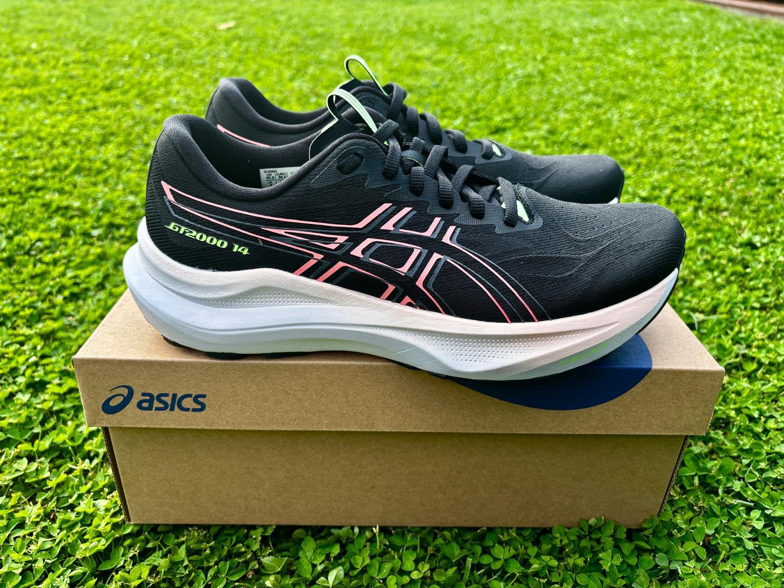 Asics GT 2000 14 dames maat 39,5 nieuw, Sport en Fitness, Loopsport en Atletiek, Ophalen of Verzenden, Nieuw, Hardloopschoenen