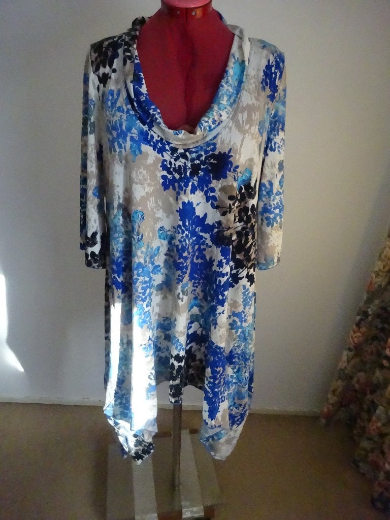 Magna tuniek mt 52/54, Verzenden, Zo goed als nieuw, Zwart, Blouse of Tuniek