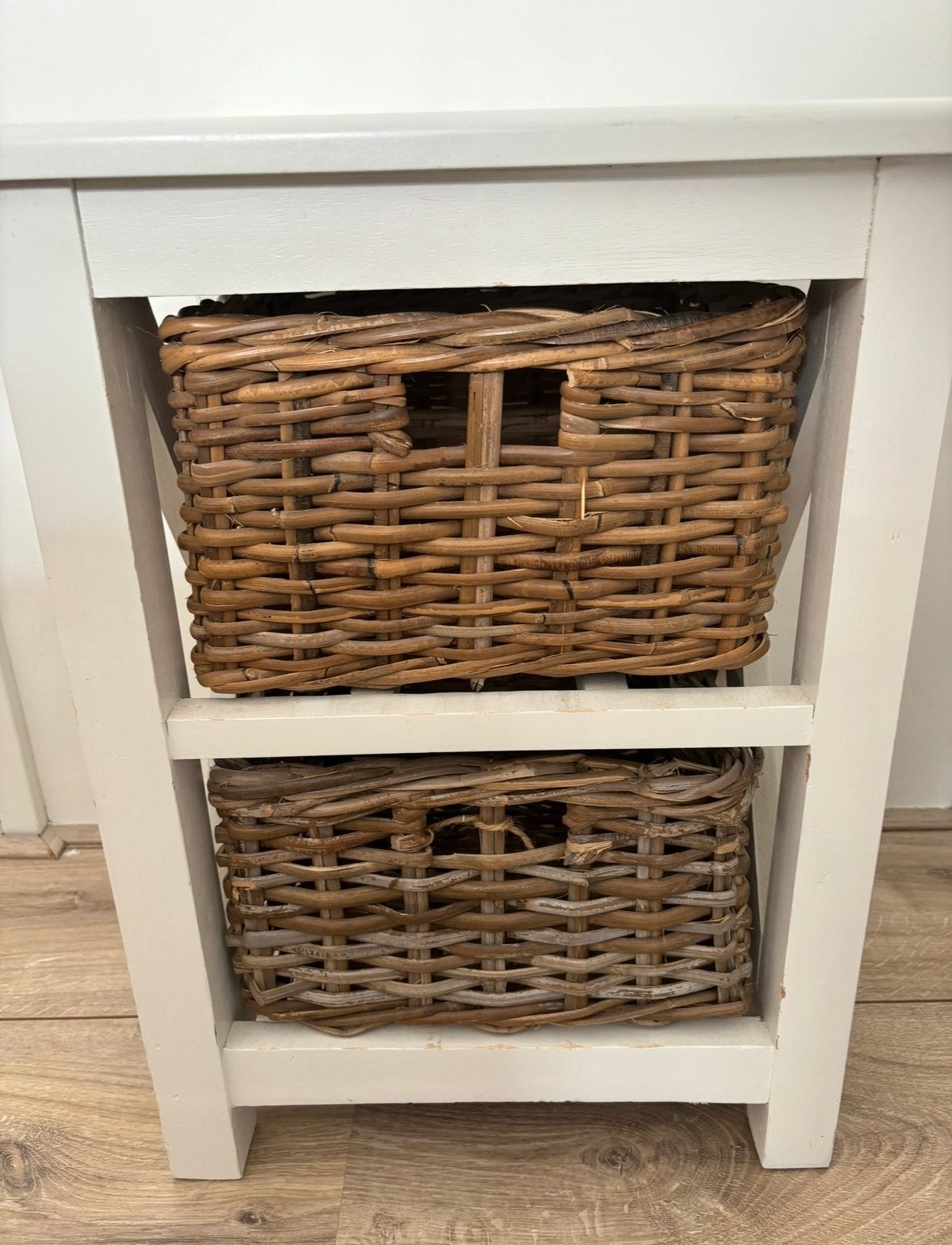 Rotan nachtkastje met twee lades, Ophalen, Overige materialen, Gebruikt, Minder dan 45 cm