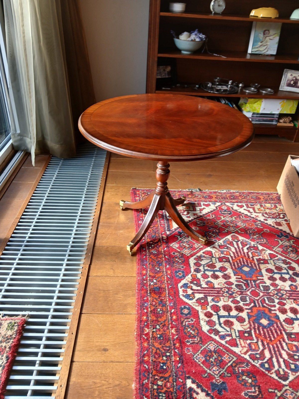 Antieke Mahonie Ronde Bijzettafel, Ophalen