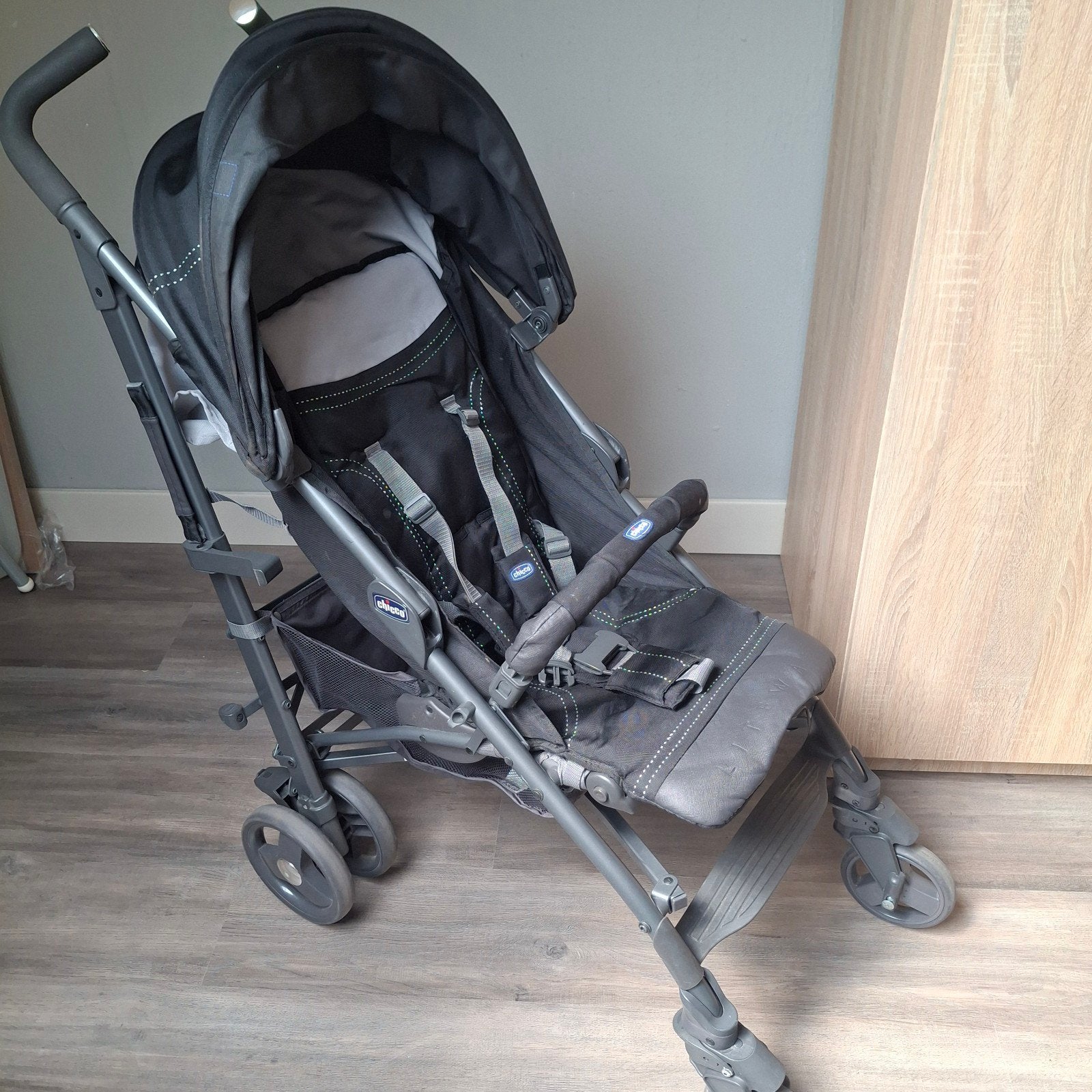 Chicco Lite Way buggy met regenhoes, Ophalen, Gebruikt, Overige merken, Verstelbare rugleuning