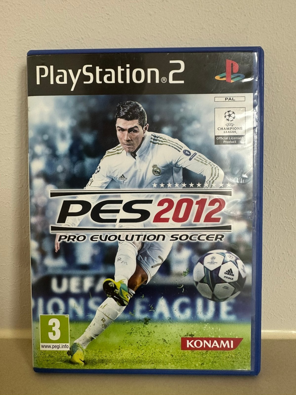 🎮 PS2 PES 2012 Pro Evolution Soccer SLES-55656, Ophalen of Verzenden, Zo goed als nieuw, Sport, 3 spelers of meer