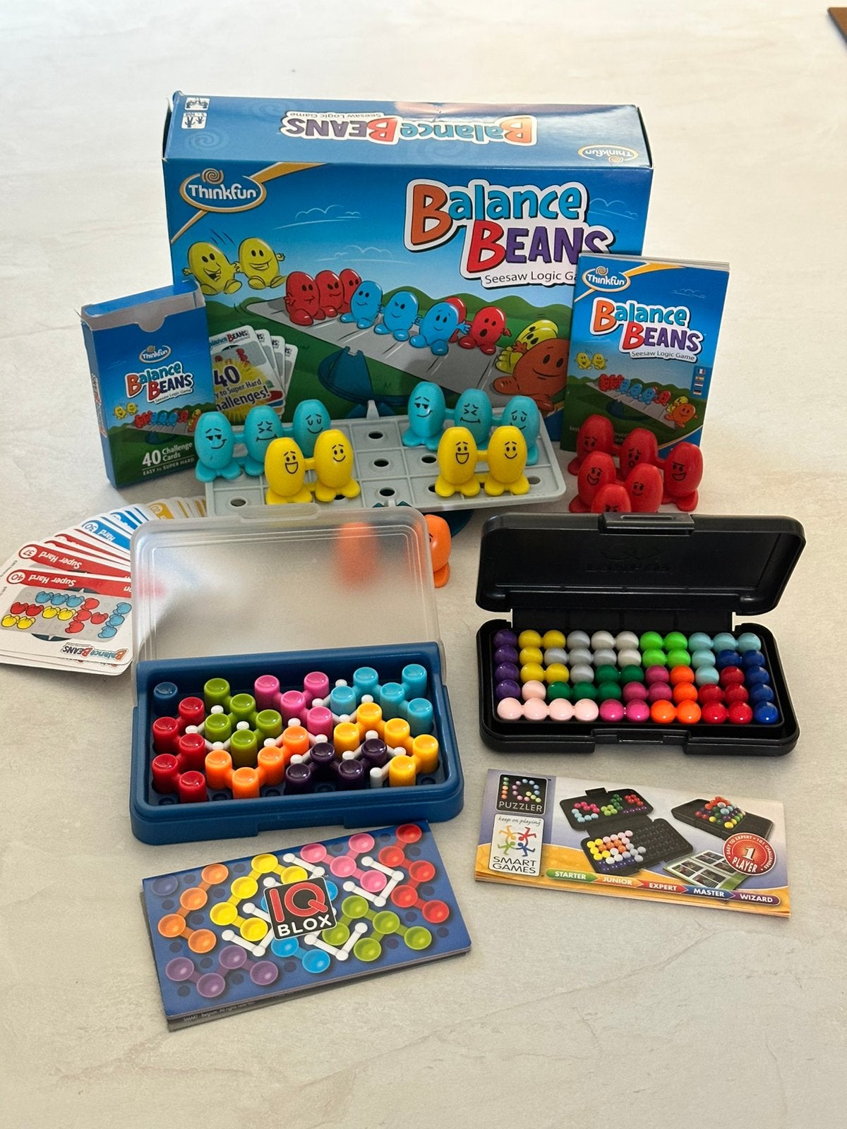 Smart Games,IQ spelletjes: Balance beans, IQ Blox, IQ puzzle, Ophalen of Verzenden, Zo goed als nieuw