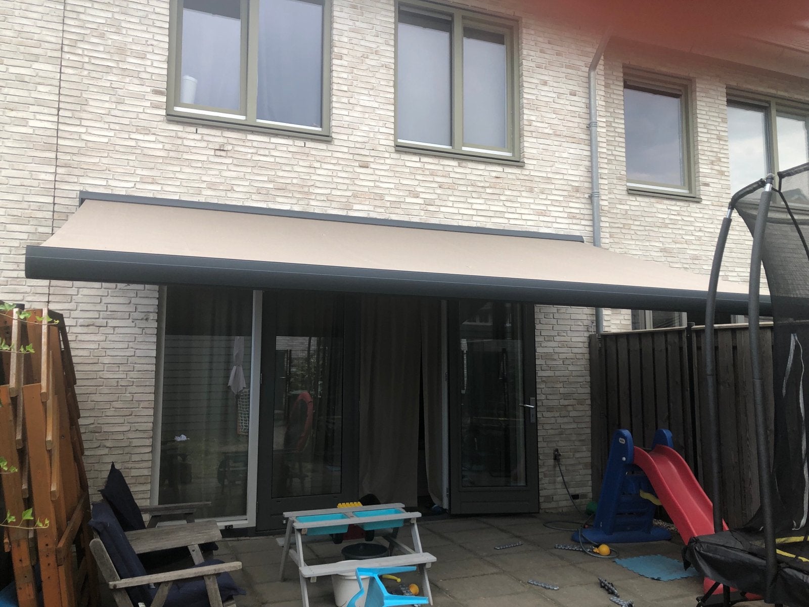Elektrisch Terrasscherm Furore Cassette 500cm breed, Ophalen, Gebruikt, 450 cm of meer, Elektrisch