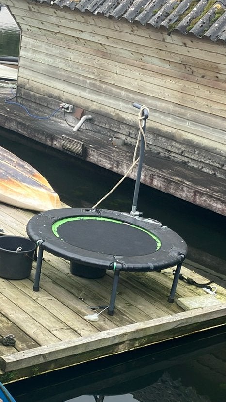 Kleine sport trampoline, Ophalen, Zo goed als nieuw