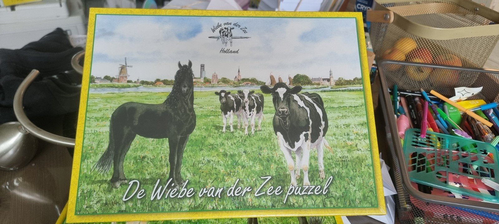 De Wiebe van der Zee puzzel - Friesland 1000 stukjes, Ophalen of Verzenden, 500 t/m 1500 stukjes, Nieuw, Legpuzzel