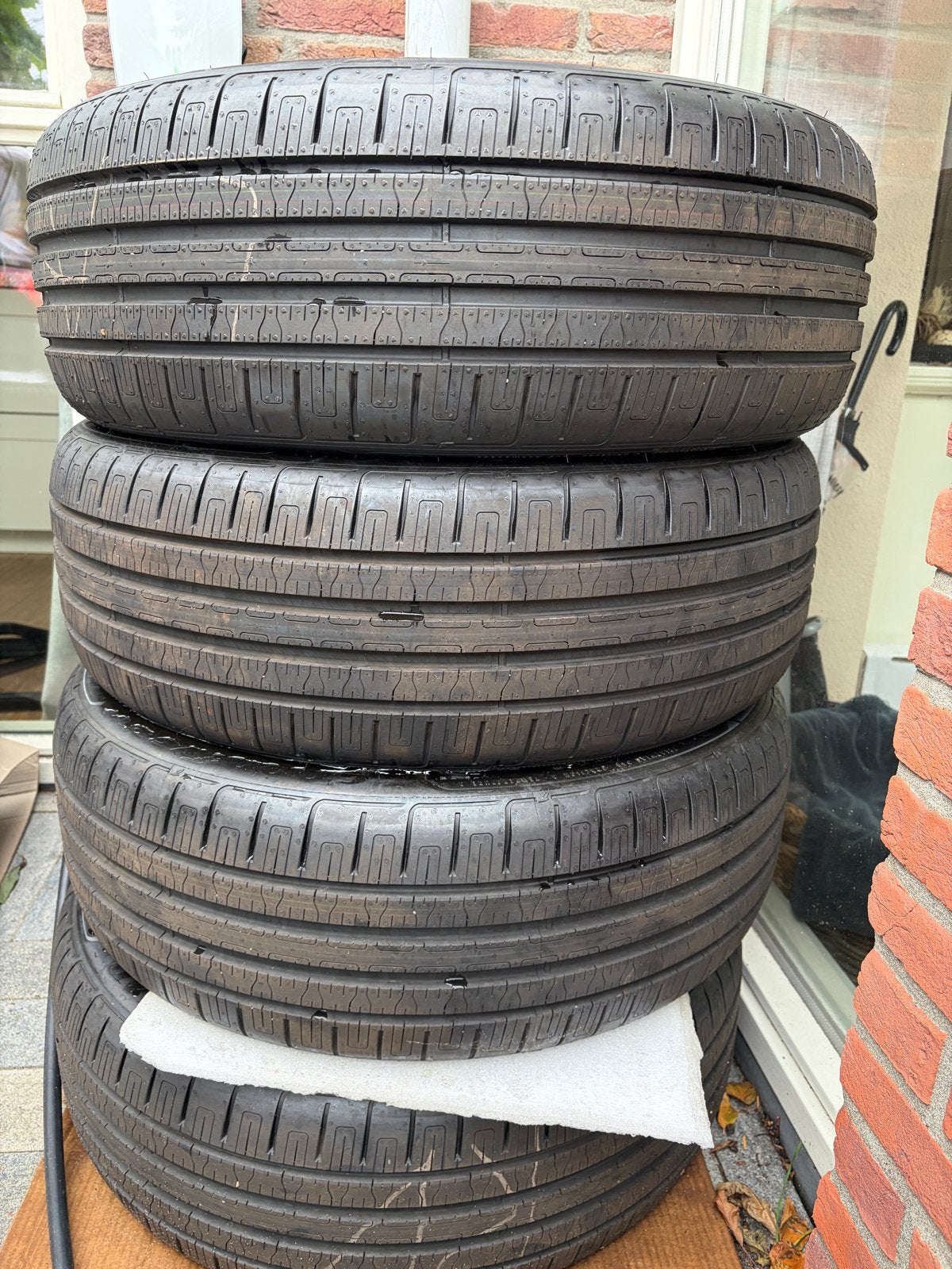Nieuwe Goodyear banden 215/45r20 (gedemonteerd), Ophalen, 215 mm, Nieuw, Band(en)