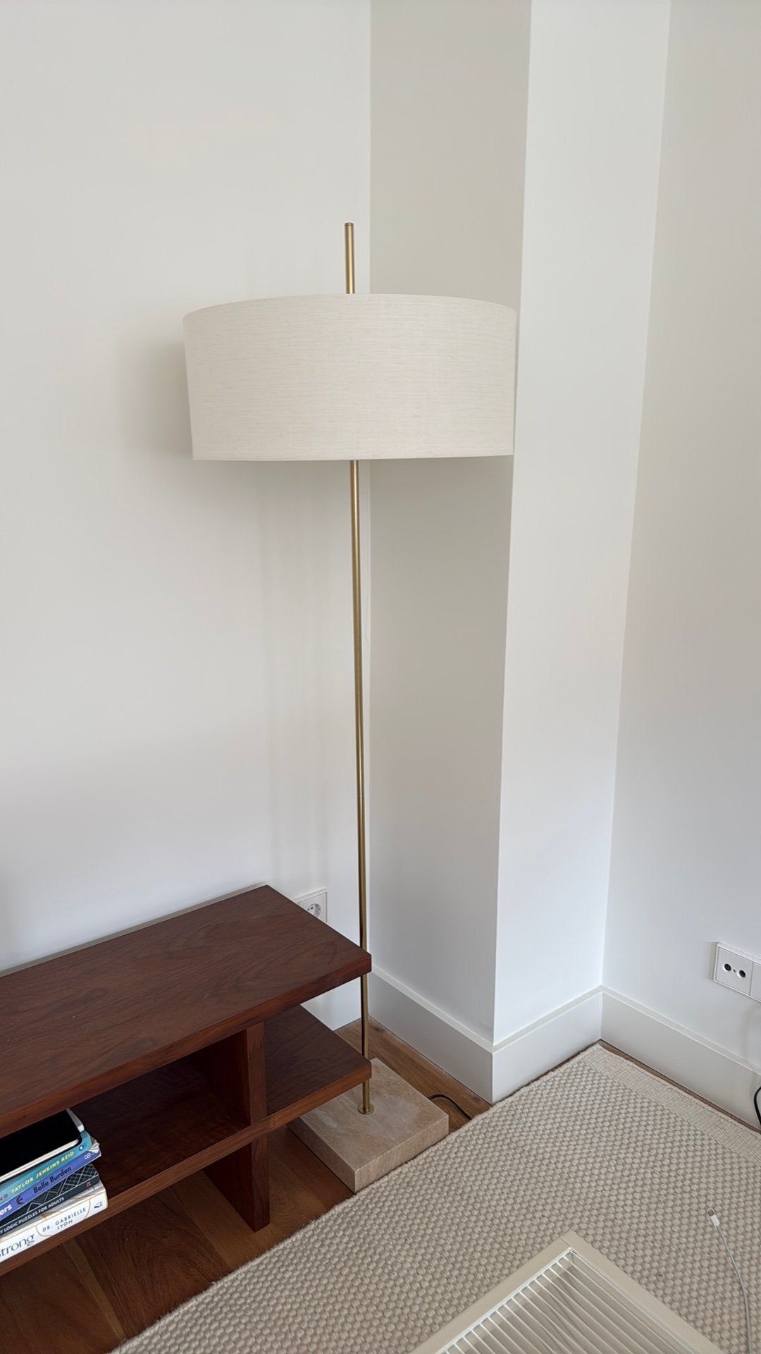 Brass Floor Lamp with Marble Base, Ophalen, Zo goed als nieuw