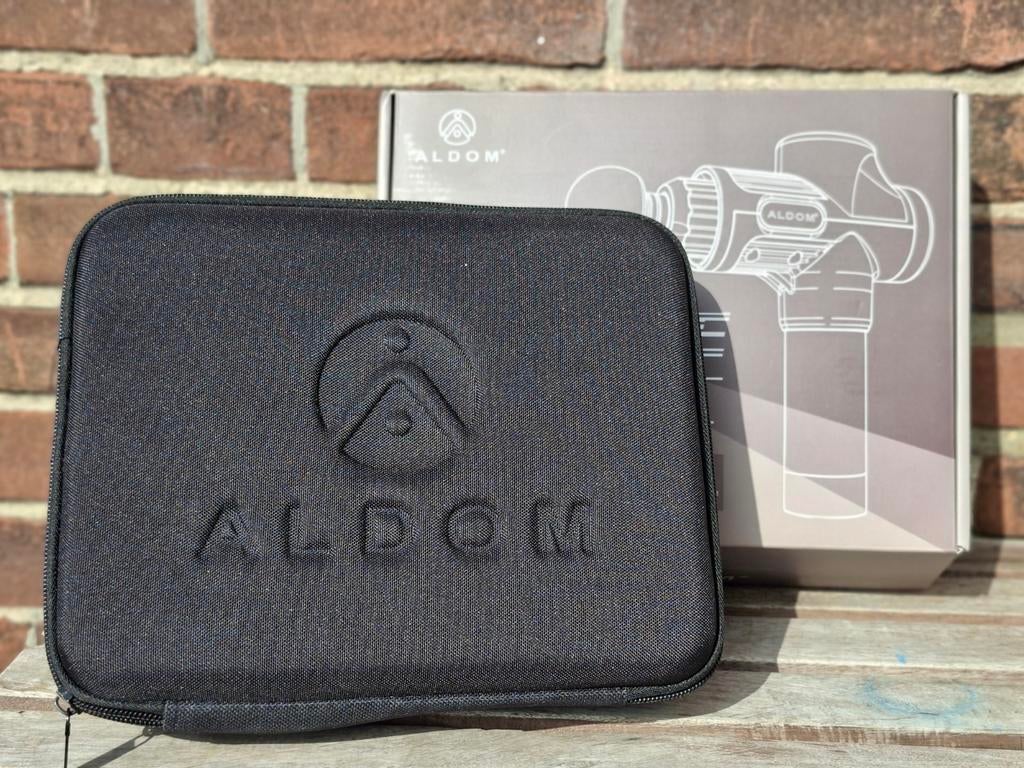 ALDOM Deep Tissue Massage Gun - Zo goed als nieuw, Sport en Fitness, Massageproducten, Zo goed als nieuw, Apparaat, Ophalen of Verzenden