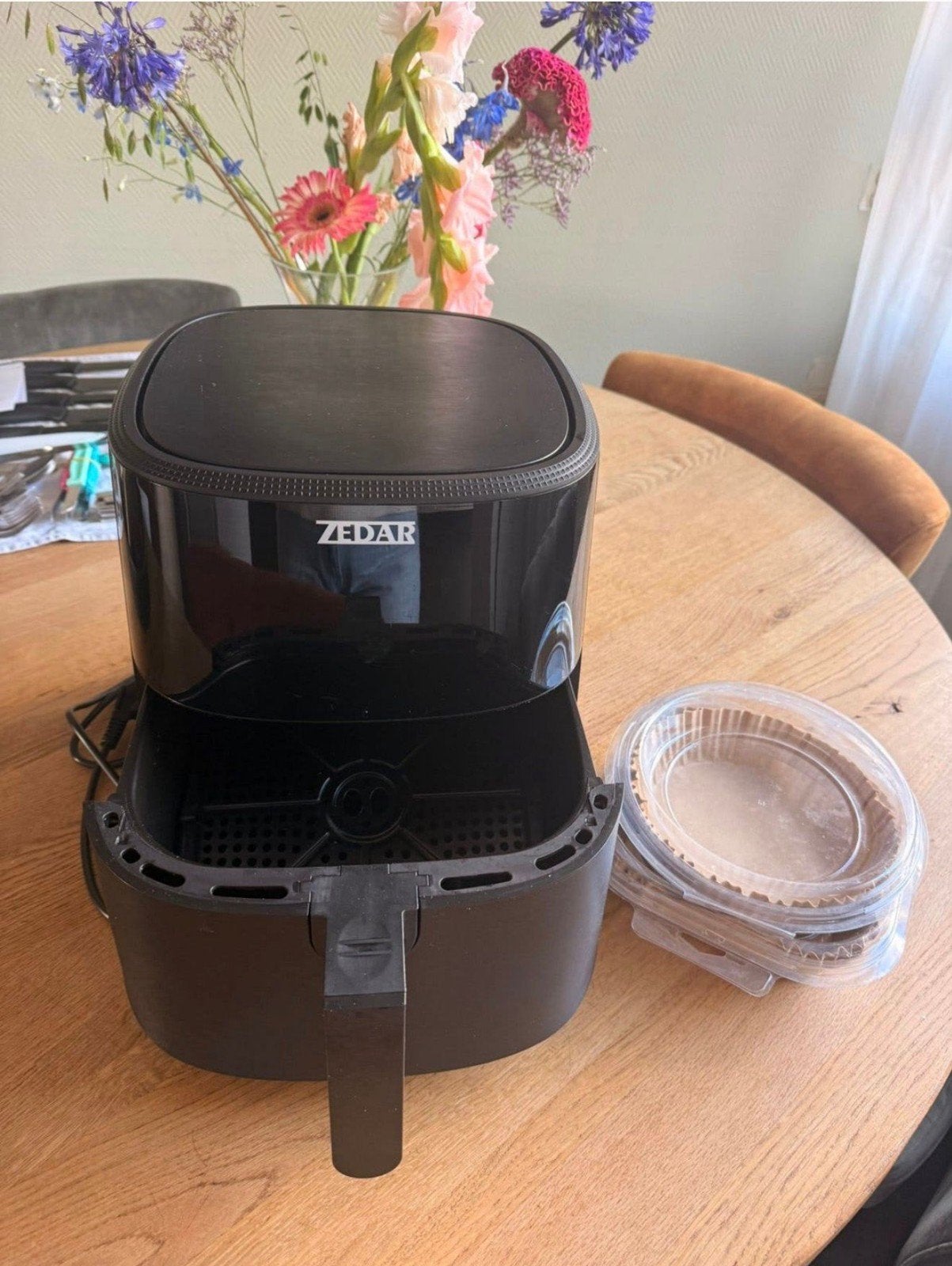 ZEDAR Airfryer XXL 8L - Digitaal Touchscreen & App Bediening, Ophalen, Airfryer XXL, 1500 gram of meer