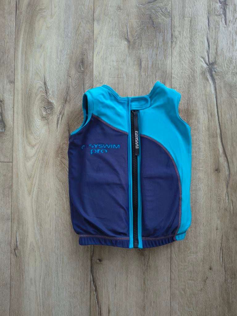 Mooi blauw EasySwim Pro zwemvest, drijfvest zwemles, maat M., Kinderen en Baby's, One size, Ophalen of Verzenden, Zwem-accessoire