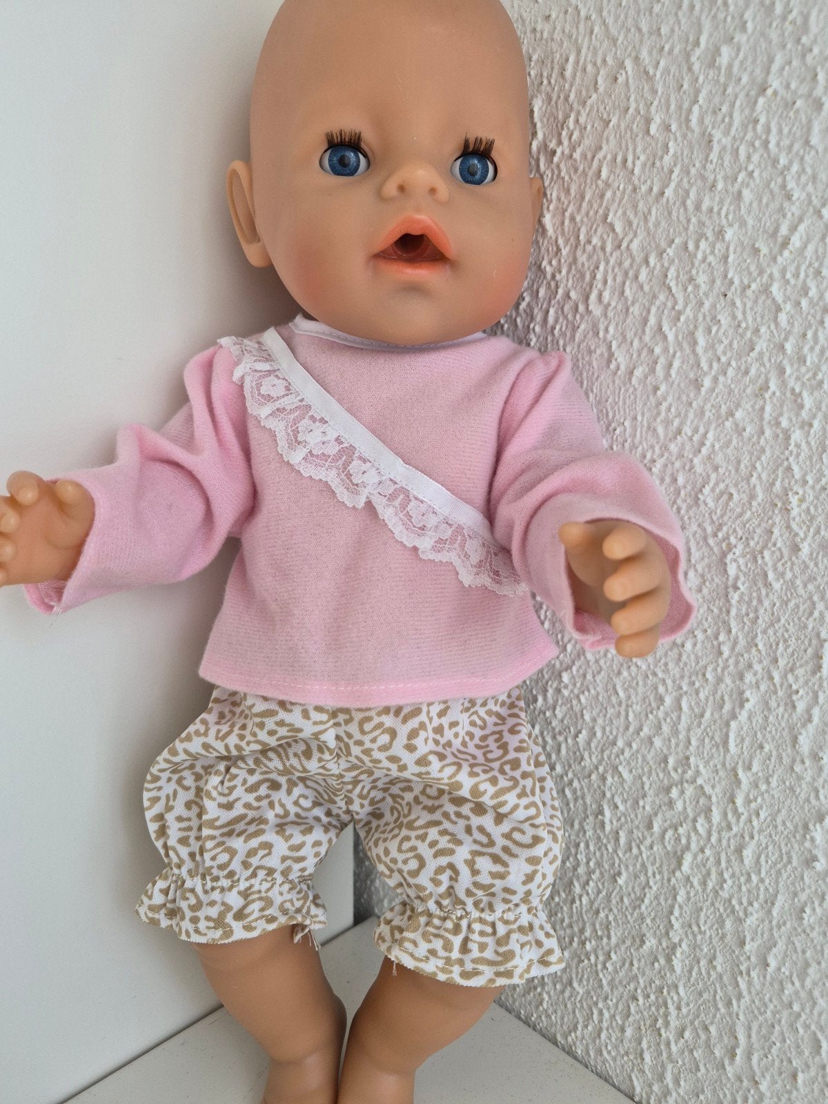 Baby Born kleertjes 2-delig setje roze/panterprint, Kinderen en Baby's, Ophalen of Verzenden, Zo goed als nieuw, Babypop
