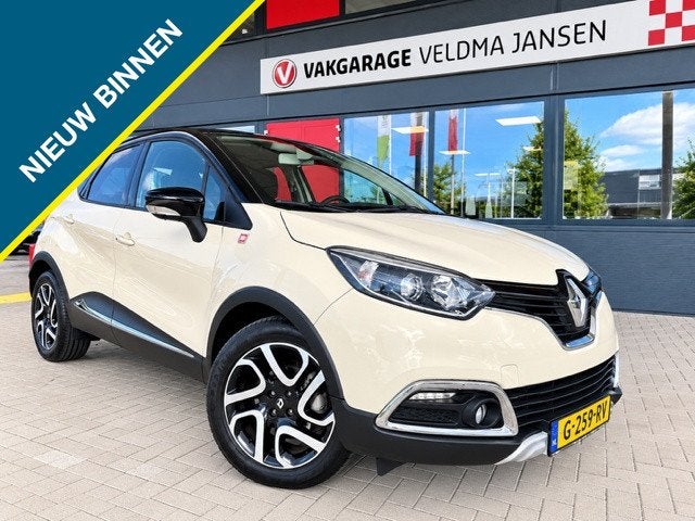Renault Captur 0.9 TCe Helly Hansen, Auto's, Gebruikt, Zwart, Origineel Nederlands, Handgeschakeld