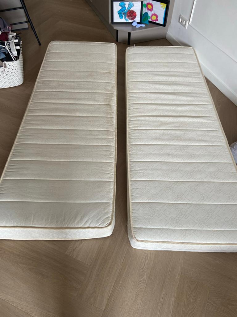 2 matrassen 200x70x13 cm, Ophalen of Verzenden, Zo goed als nieuw, Matras, 200 cm