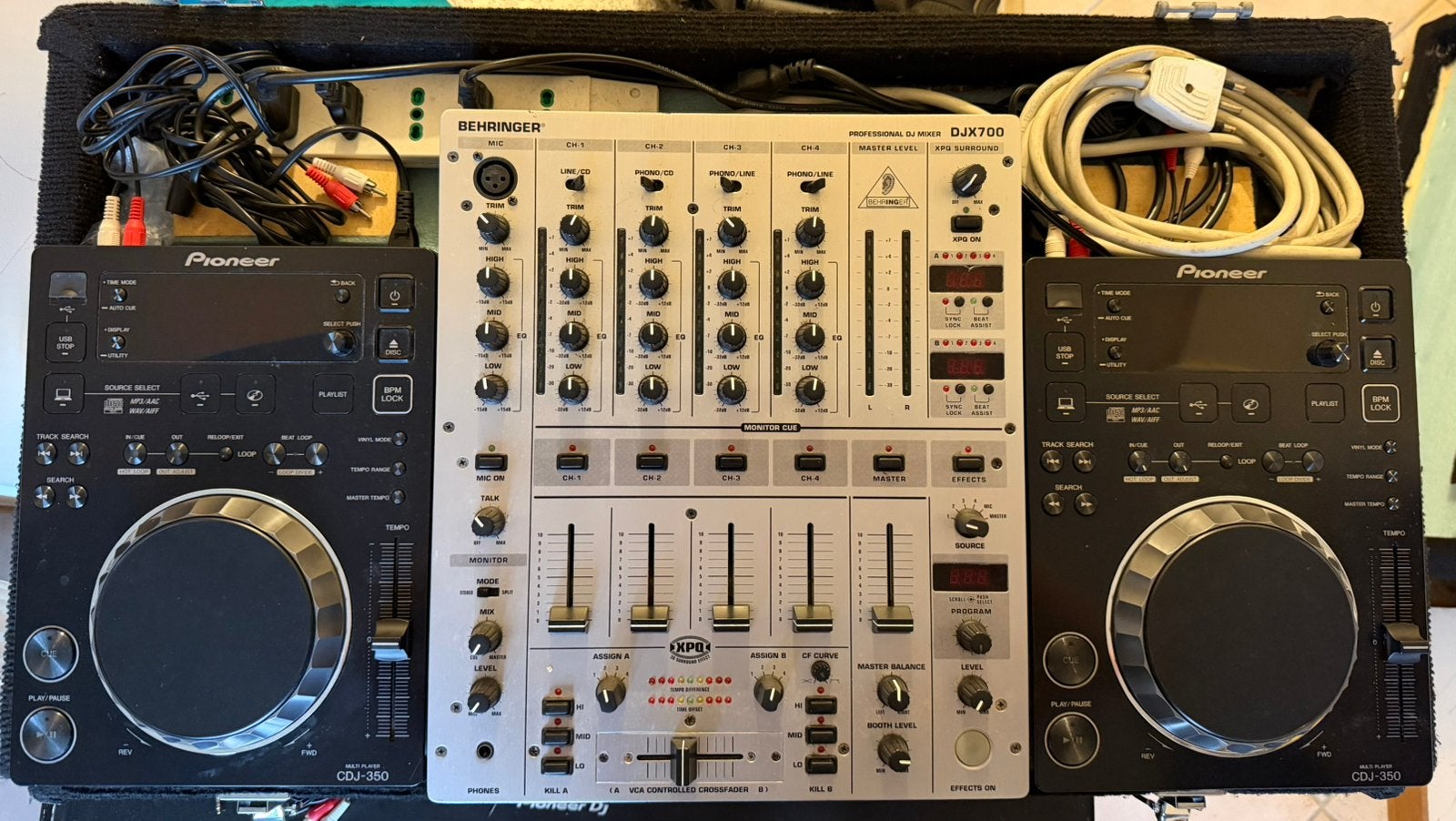 Pioneer CDJ-350 – Set van 2 + Mixer DJX700, Ophalen of Verzenden, Zo goed als nieuw, Pioneer