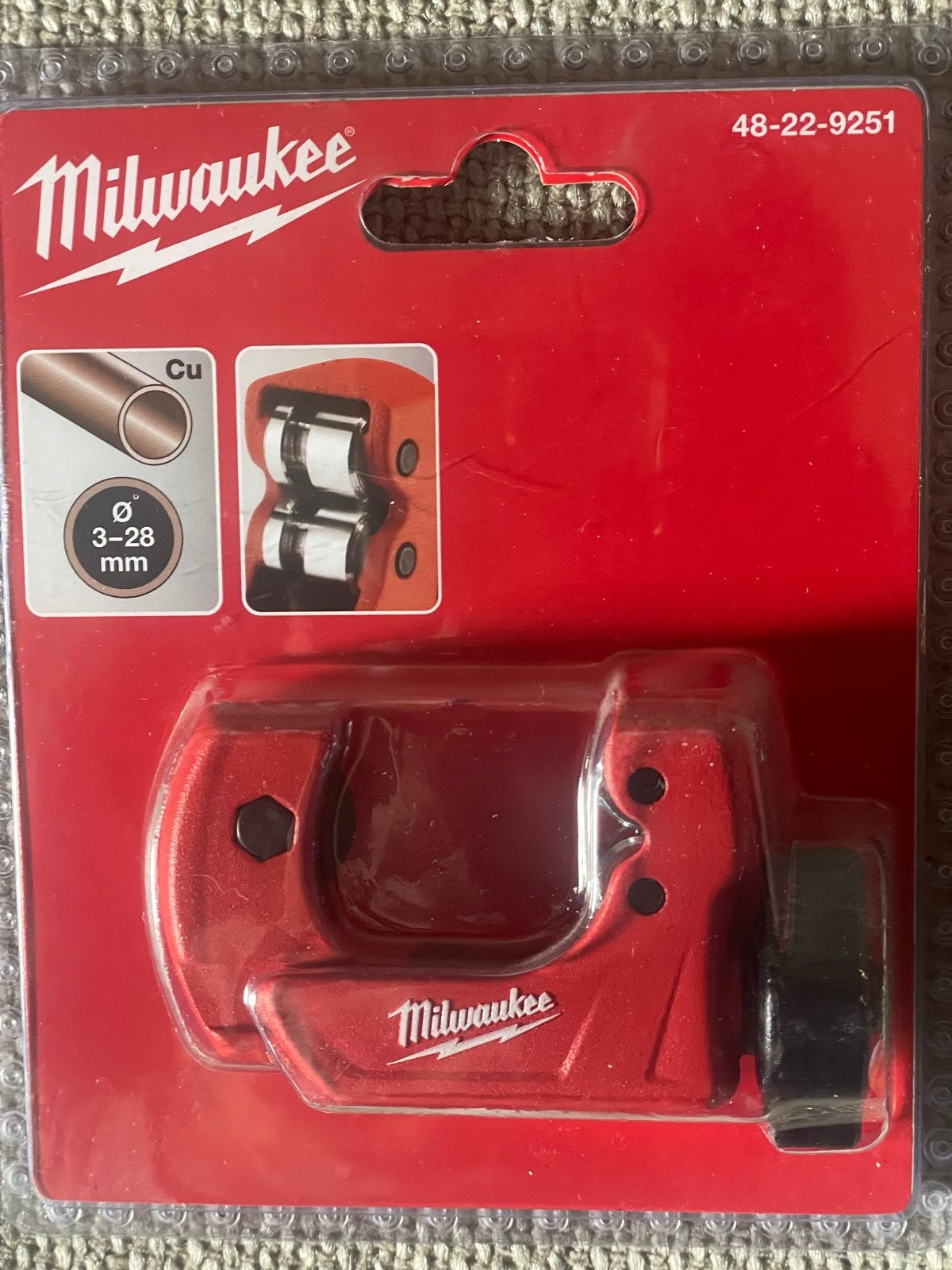 Milwaukee Mini Pijpsnijder 3-28mm - Nieuw in verpakking, Ophalen of Verzenden, Nieuw, Snijgereedschap, Milwaukee