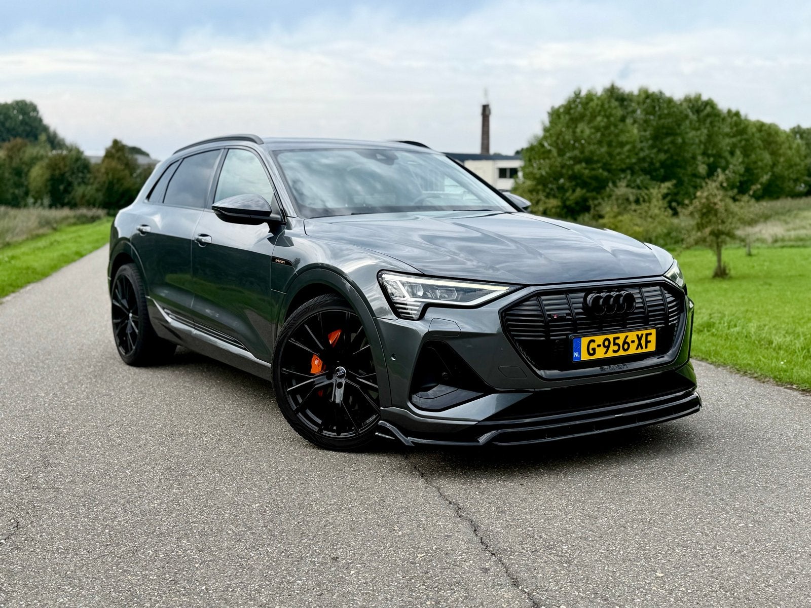 Audi e-tron 50 quattro 313PK | 3x S LINE | 22 INCH | NAP, Automaat, 1800 kg, Zwart, 124 €/maand