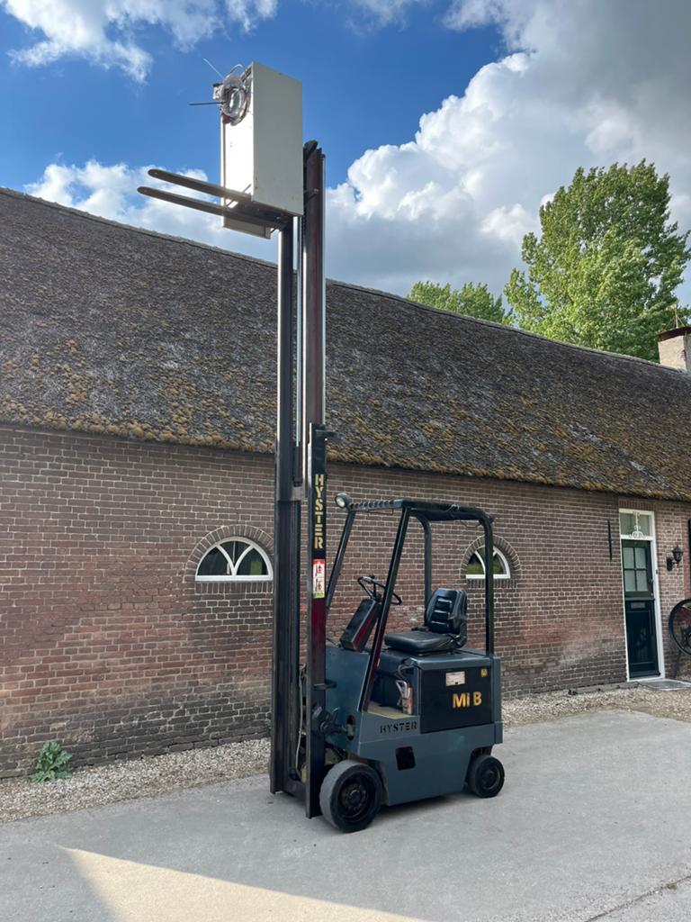 Hyster c1.2 1200kg 400cm doorkijkmast elektrisch met lader, Ophalen of Verzenden
