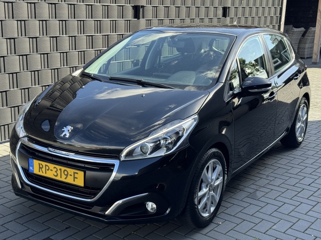 Peugeot 208 1.2 PureT. Blue Lion| 5DRS| NAVI| CLIMA| CRUISE|, Voorwielaandrijving, Stof, Gebruikt, 1199 cc