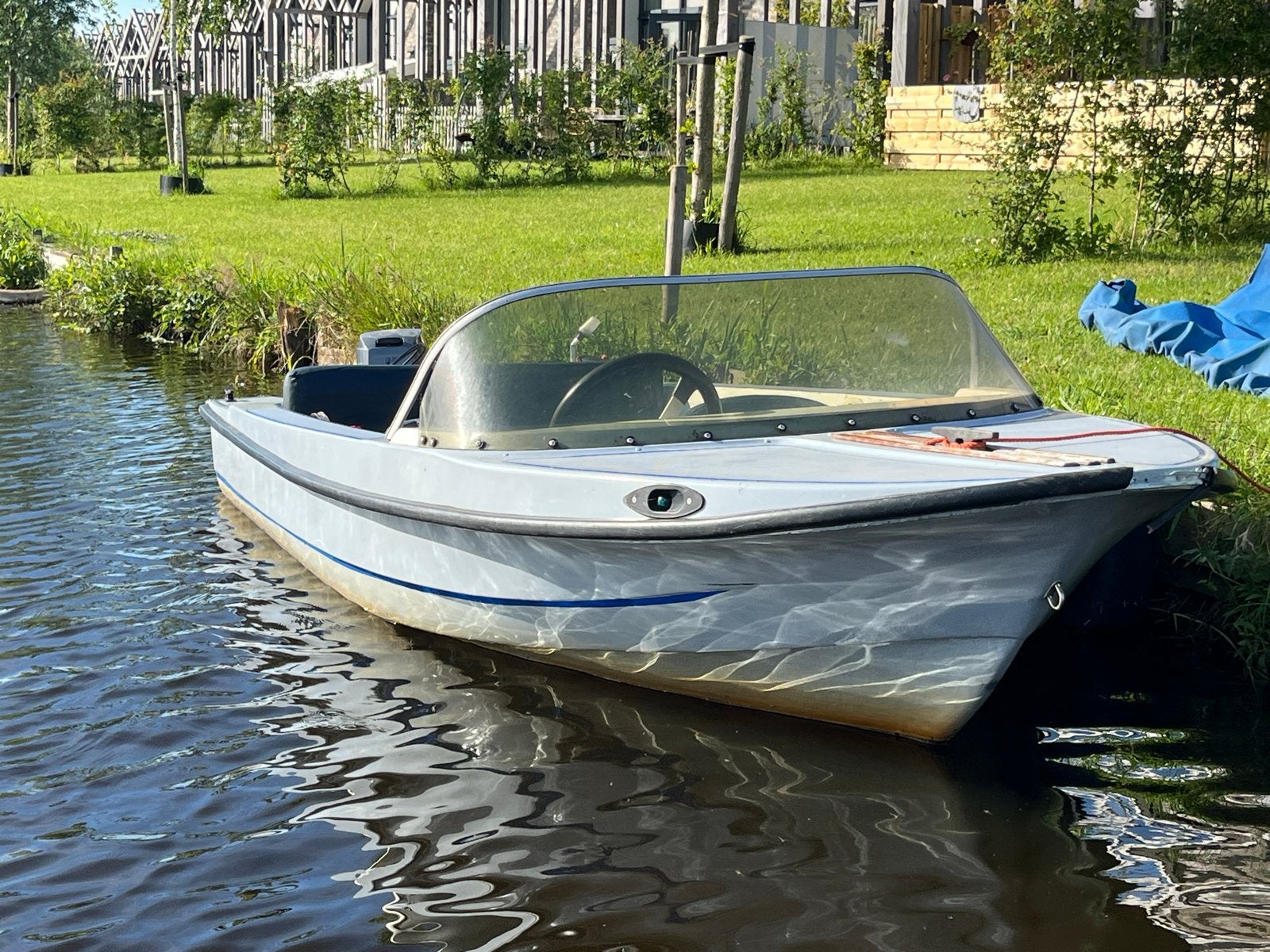 Speedboot met 25 pk Mariner buitenboordmotor en radio, Watersport en Boten, Ophalen of Verzenden, Gebruikt