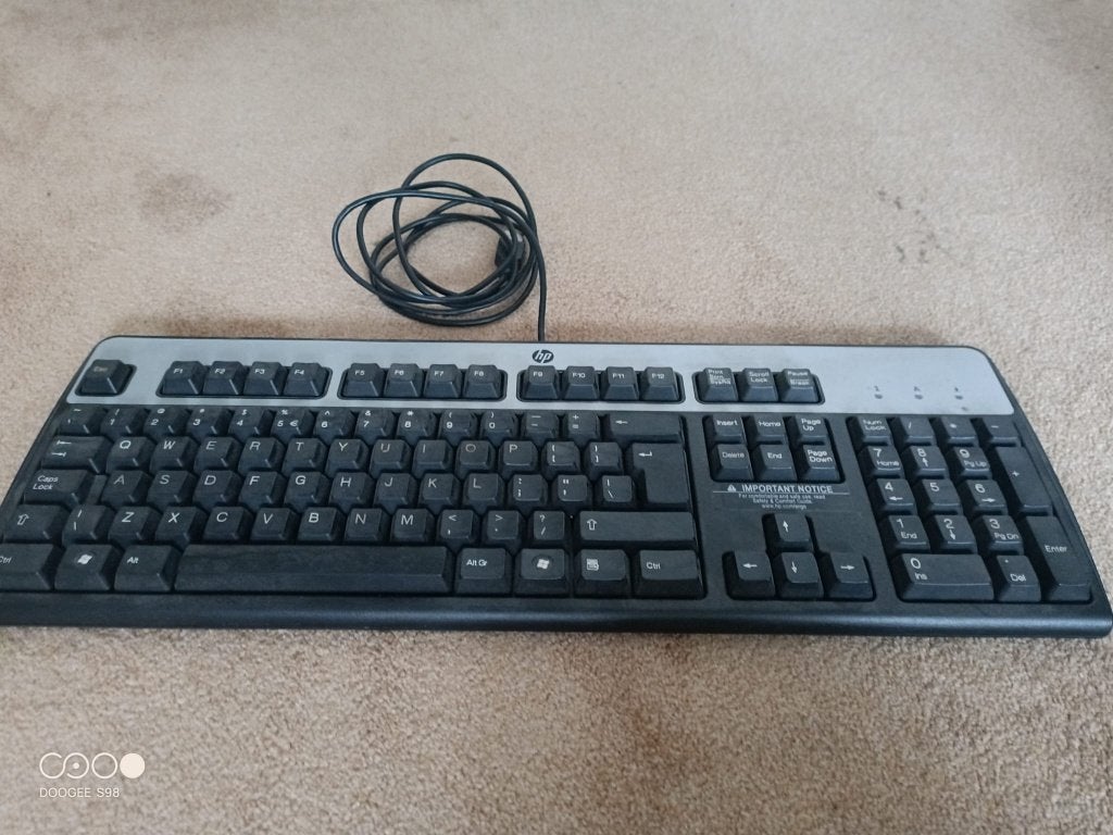 HP Toetsenborrd, Computers en Software, Toetsenborden, Ophalen, Hp, Zo goed als nieuw, Qwerty