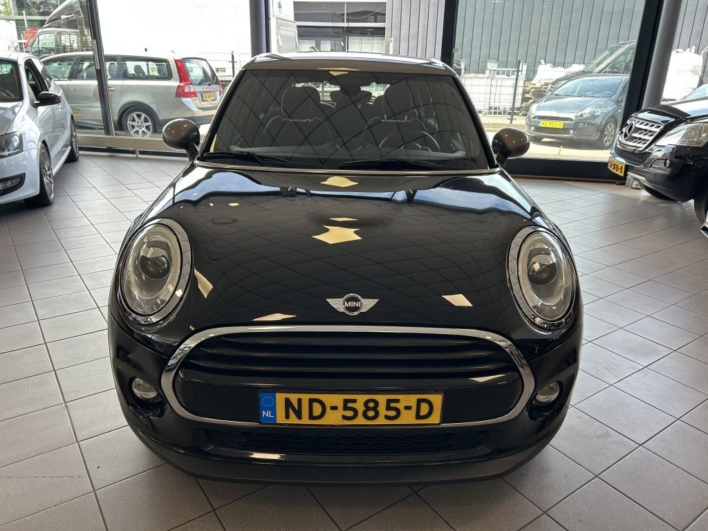 MINI 5-deurs 1.5 Cooper 5 DRS 75 DKM IN NW STAAT BJ 2017 !, Dealer onderhouden, 136 pk, Gebruikt, Euro 6