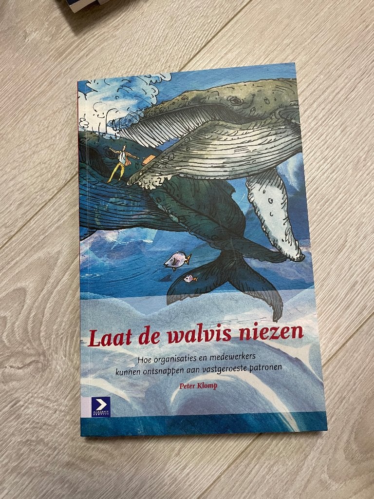 Laat de walvis niezen, Ophalen of Verzenden, Alpha, Gelezen, HBO