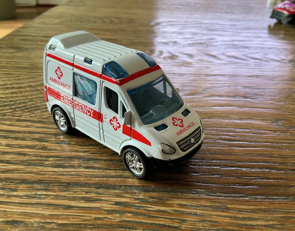 Ambulance bus slechts 1 euro, Ophalen, Gebruikt, Auto