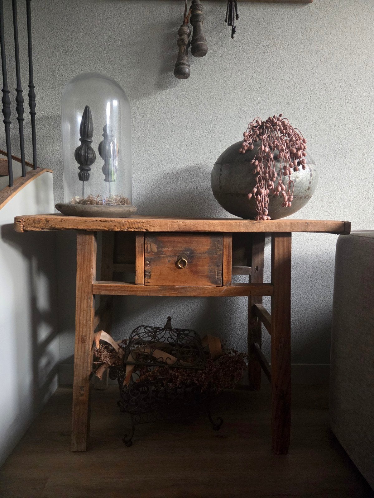 Chinese Elmwood sidetable met lade., Huis en Inrichting, Ophalen, 50 tot 100 cm, Zo goed als nieuw, Overige houtsoorten