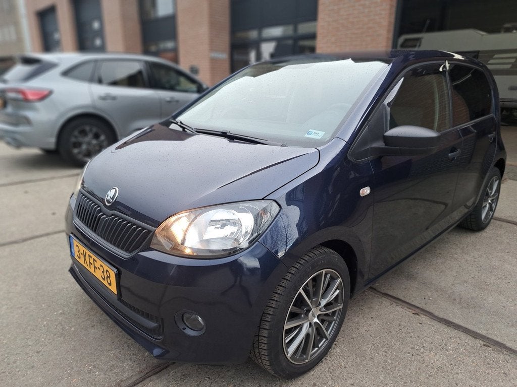 Skoda Citigo 1.0 5 DEURS NIEUWSTAAT AIRCO VAG ONDERHOUDEN NI, Auto's, Voorwielaandrijving, Euro 5, Stof, Gebruikt