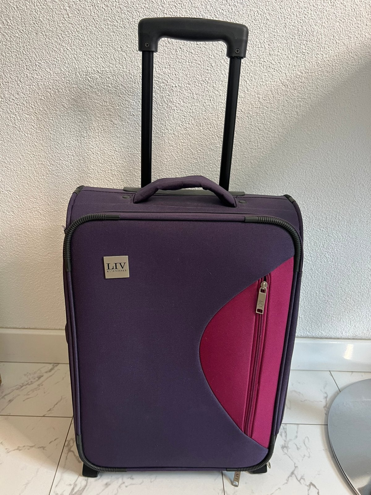 LIV Koffer, Sieraden, Tassen en Uiterlijk, Koffers, Ophalen of Verzenden, Nieuw, Hard kunststof