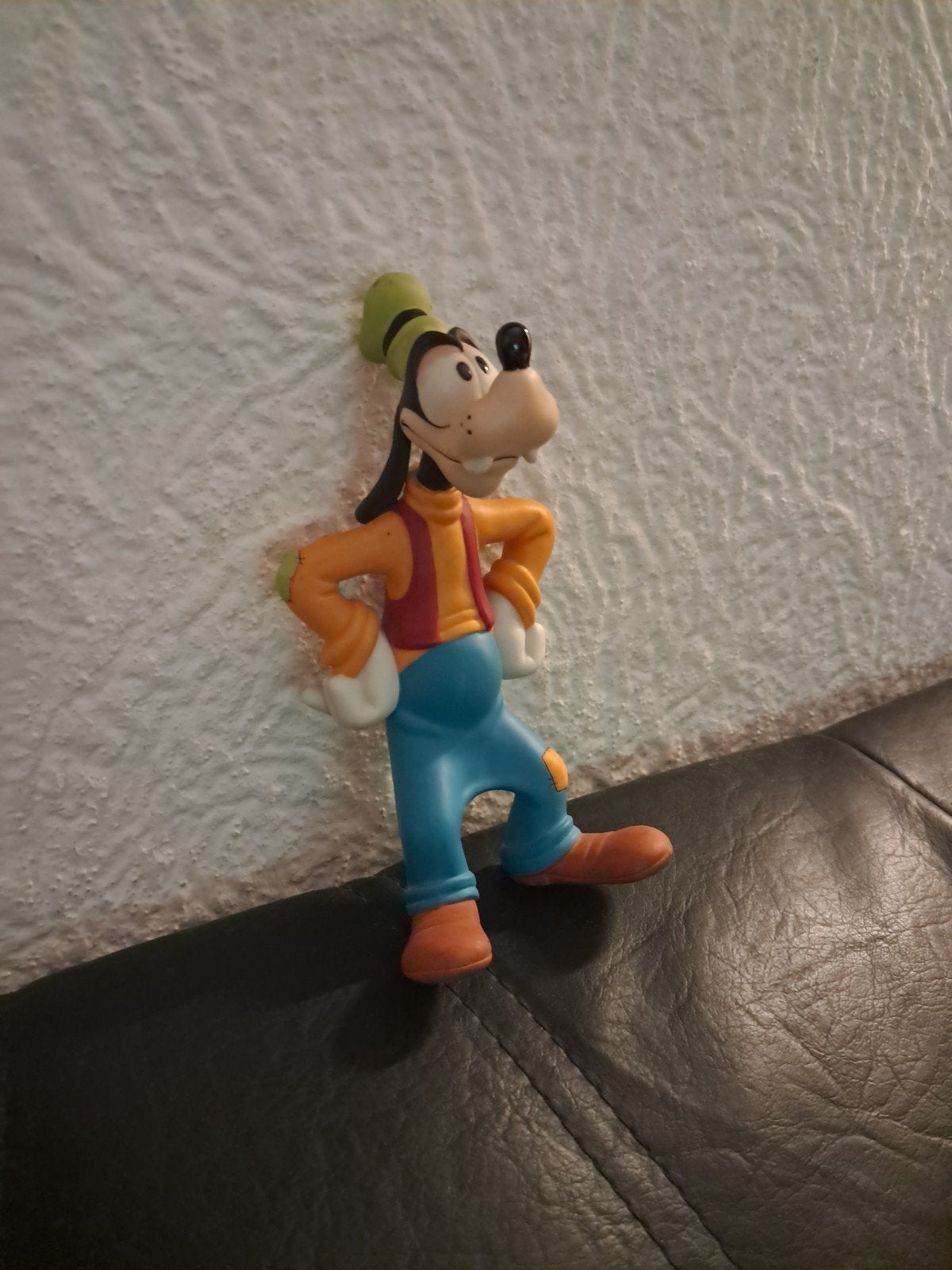 Disney Goofy Beeldje - 14 cm porselein/keramiek, Ophalen of Verzenden