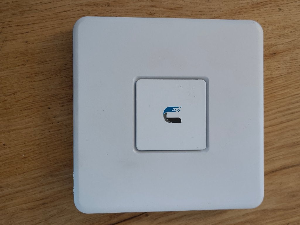 Ubiquiti UniFi Security Gateway USG-3P – Router / Firewall, Ophalen of Verzenden, Gebruikt, Router, Ubiquity