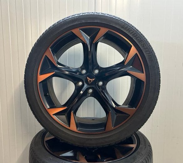 Originele Cupra Formentor 19 inch 5x112 Bridgestone zomer, Auto-onderdelen, Banden en Velgen, Personenwagen, **, **