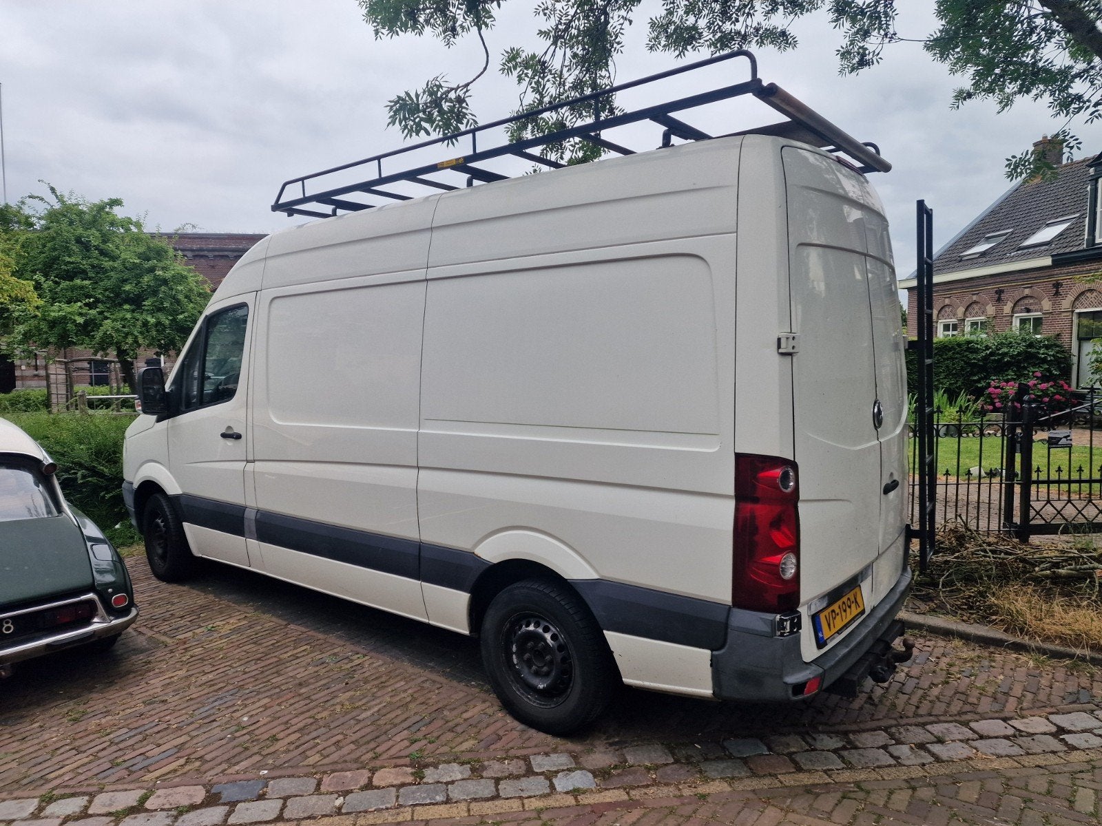 VW Crafter 2011, 2.5l, APK, trekhaak, imperiaal, 13 km/l, 136 pk, Volkswagen, Diesel
