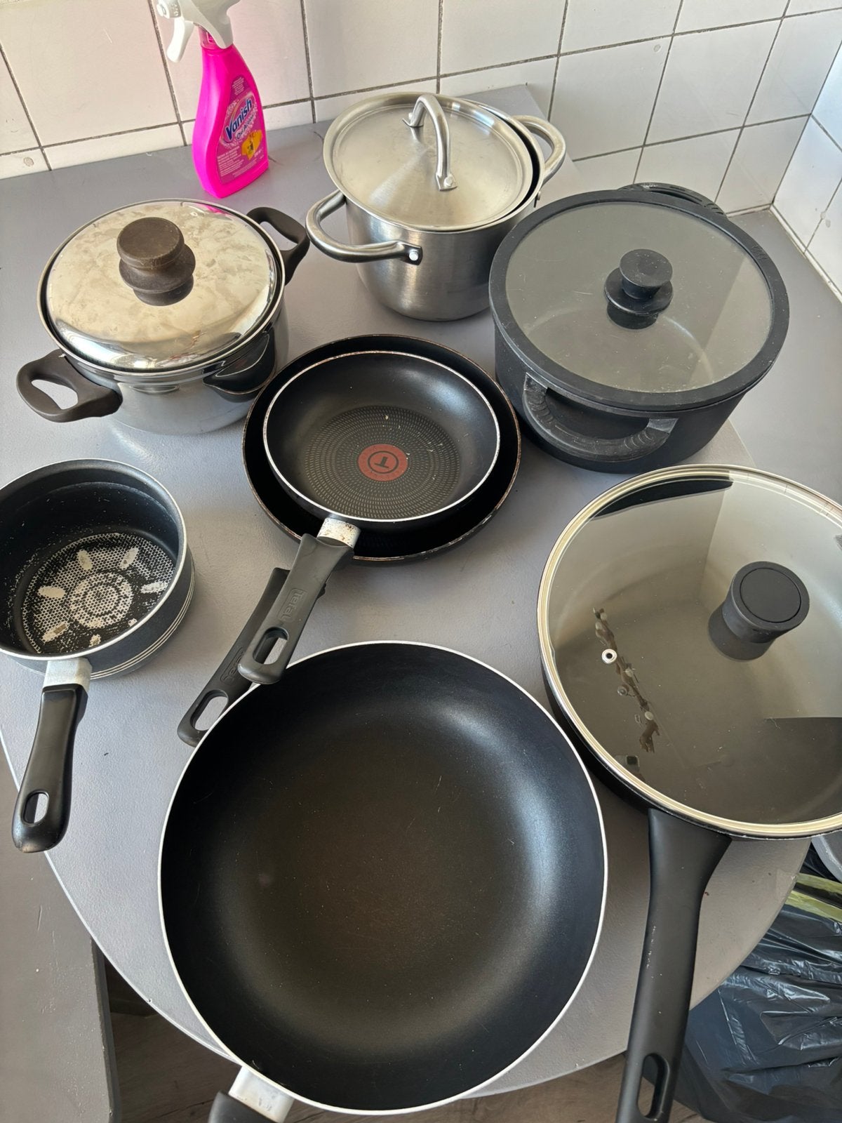 Pannen - Gratis, Huis en Inrichting, Ophalen, Gebruikt, Rvs, Pannenset
