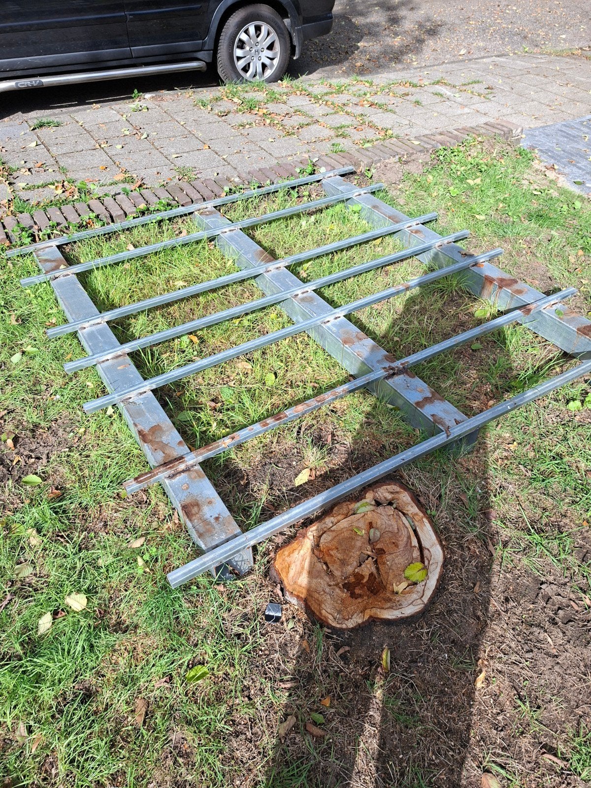 IJzeren pallet/frame voor klein prijsje, Ophalen