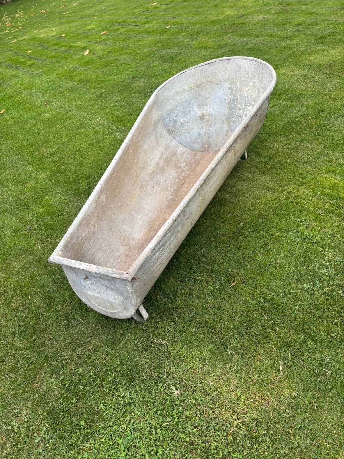 Zinken badkuip, Tuin en Terras, Bloembakken en Plantenbakken, Ophalen, Minder dan 30 cm, Rond, Zo goed als nieuw