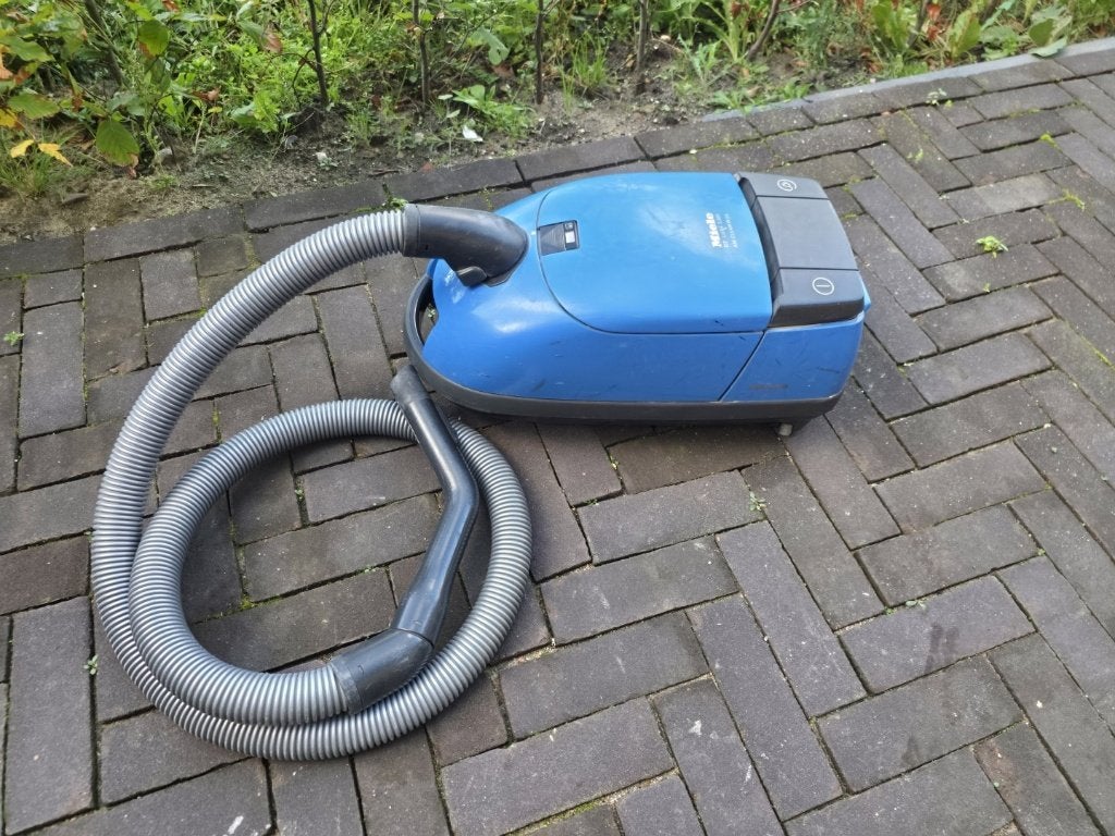 Miele De Luxe S301i-2 stofzuiger – blauw – 1500W, Ophalen, Gebruikt, 1200 tot 1600 watt, Miele