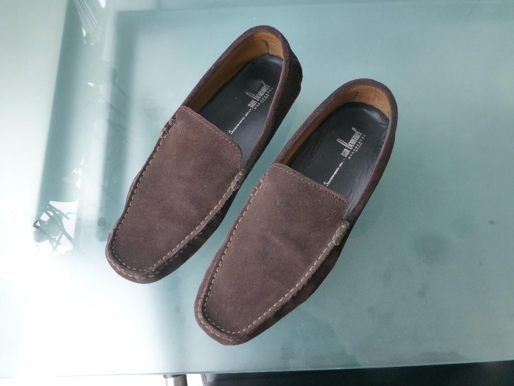 Zomerse Van Bommel loafers. Bruin suede. Maat 7,5 (41,5), Kleding | Heren, Schoenen, Loafers, Bruin, Ophalen of Verzenden, Zo goed als nieuw