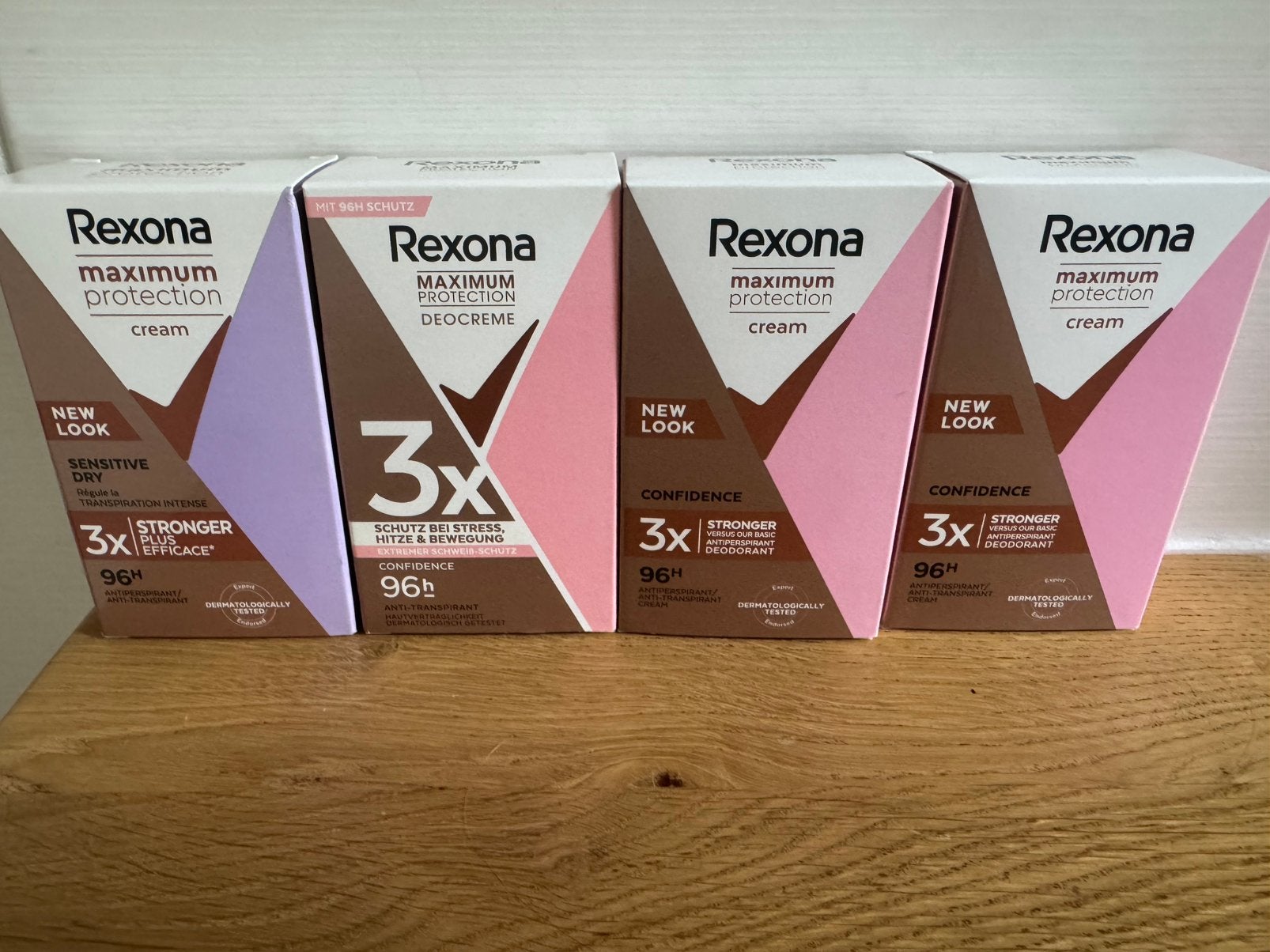 4 nieuwe deo’s, Sieraden, Tassen en Uiterlijk, Uiterlijk | Lichaamsverzorging, Ophalen, Nieuw, Deodorant of Bodyspray