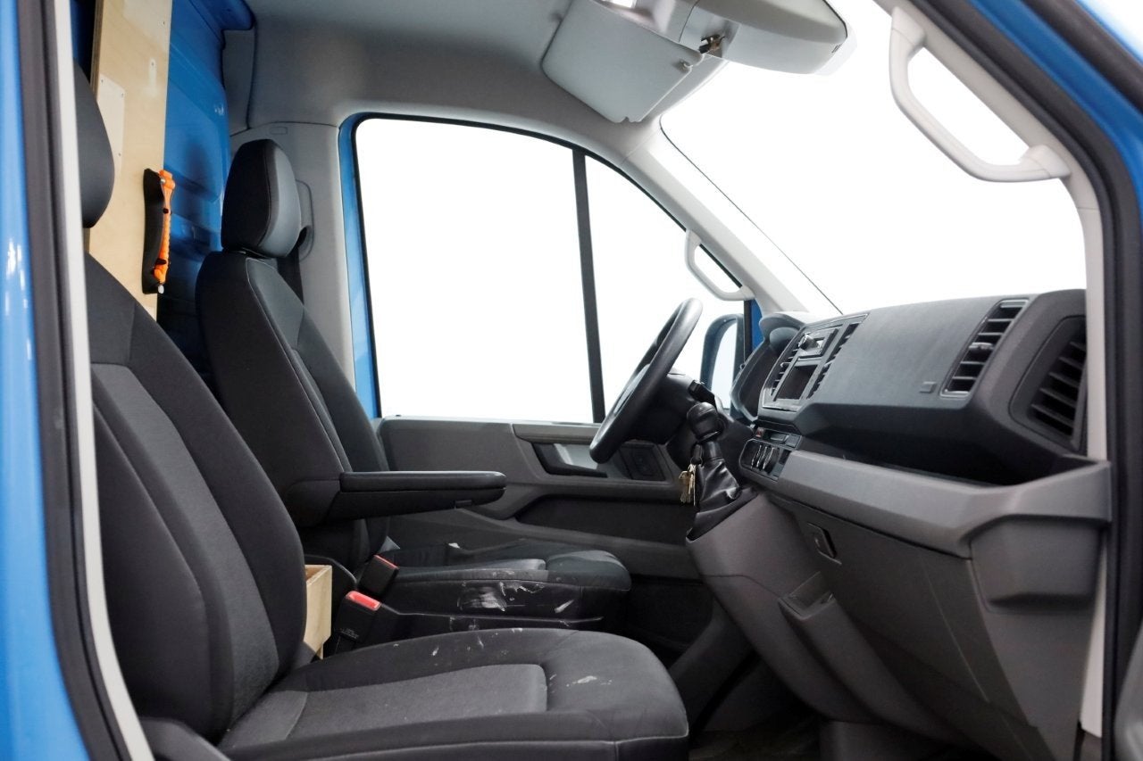Volkswagen Crafter 35 2.0 TDI E6 Bakwagen met achterdeuren 2, Voorwielaandrijving, Gebruikt, Euro 6, 4 cilinders