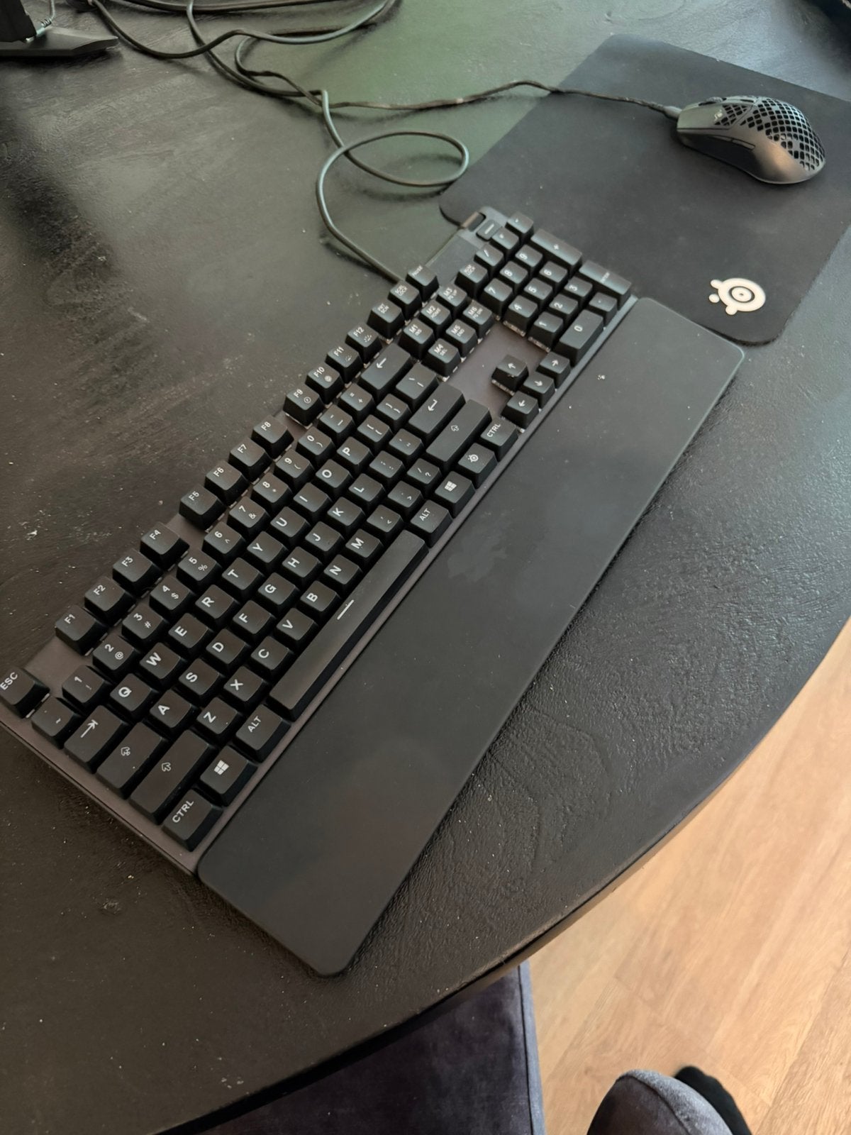 Steelseries toetsenbord en muis, Computers en Software, Ophalen, Gaming toetsenbord, Zo goed als nieuw, Qwerty