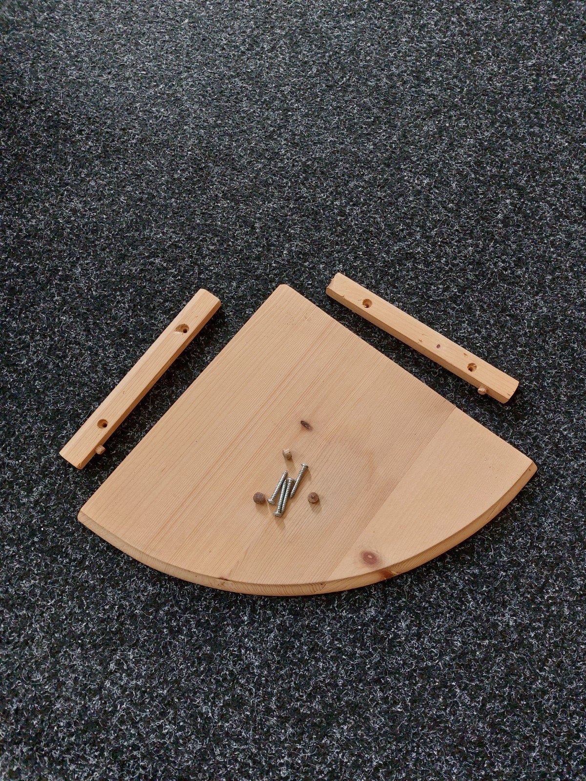 Hoekplankje, Ophalen