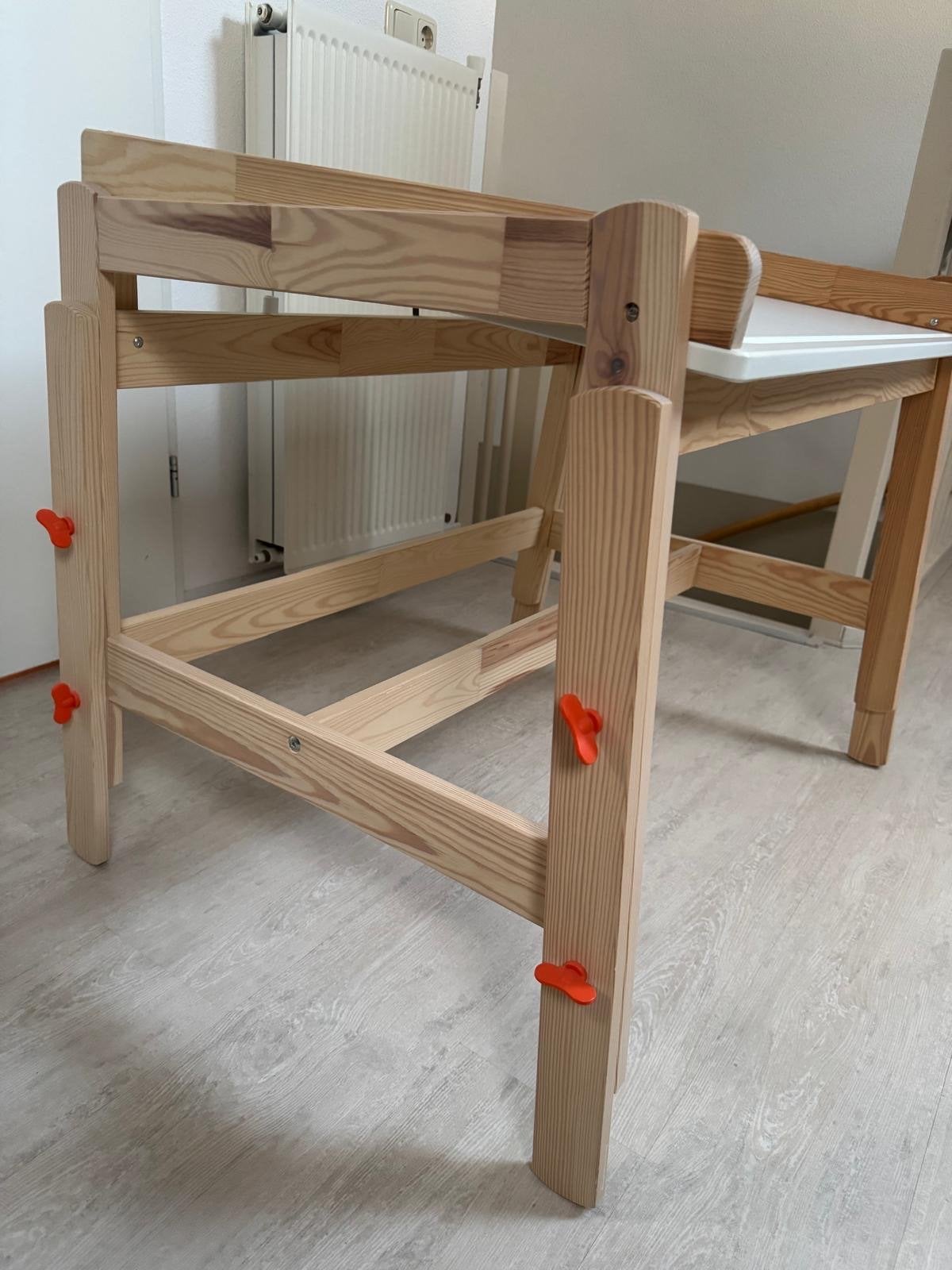 IKEA Flisat Tekentafel voor kinderen - Zo goed als nieuw, Ophalen, Zo goed als nieuw, Tafel(s)