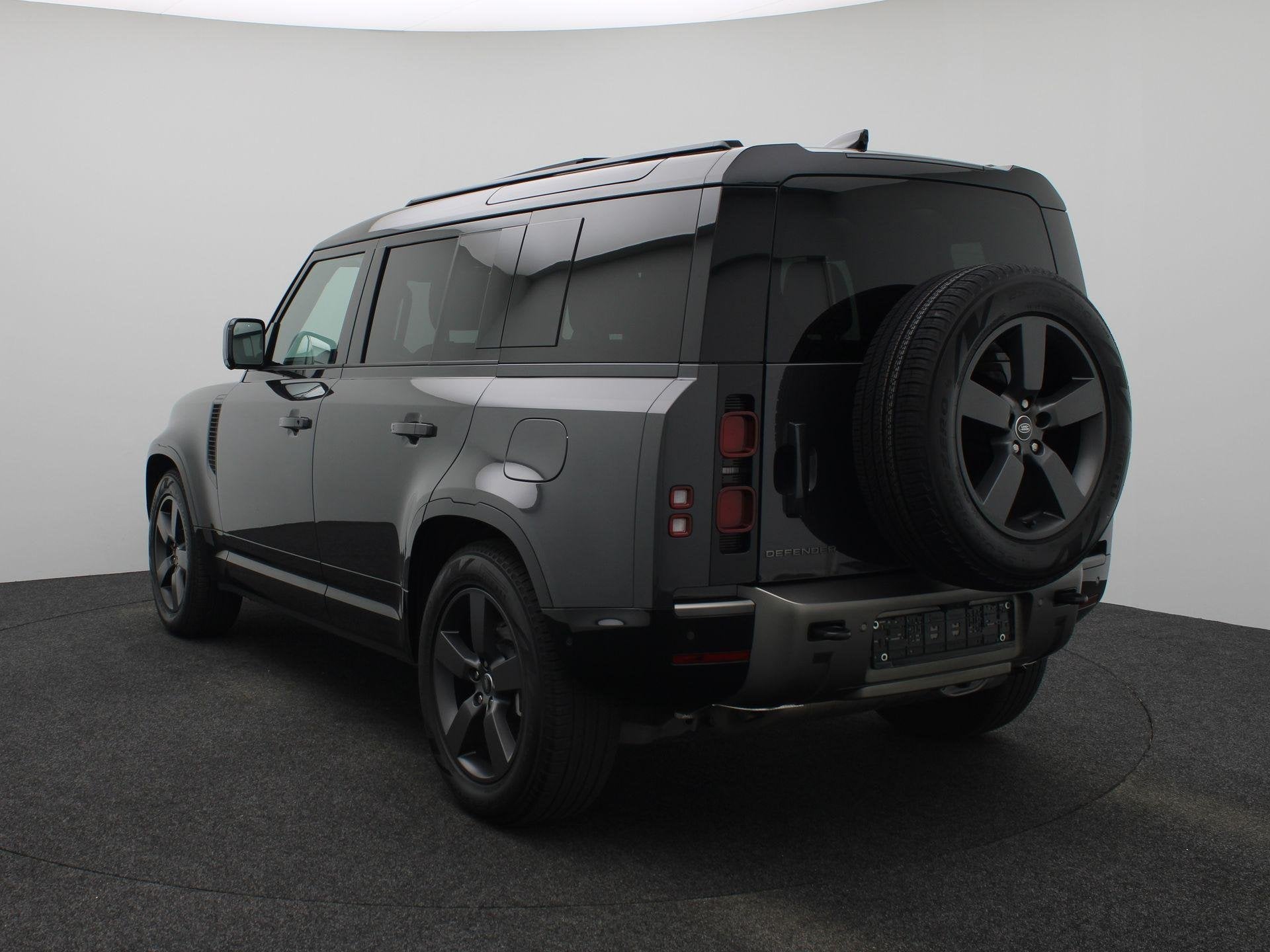 Land Rover Defender 2.0 P300e 110 X-Dynamic SE | Cold Climat, Auto's, Automaat, Gebruikt, Euro 6, 3000 kg