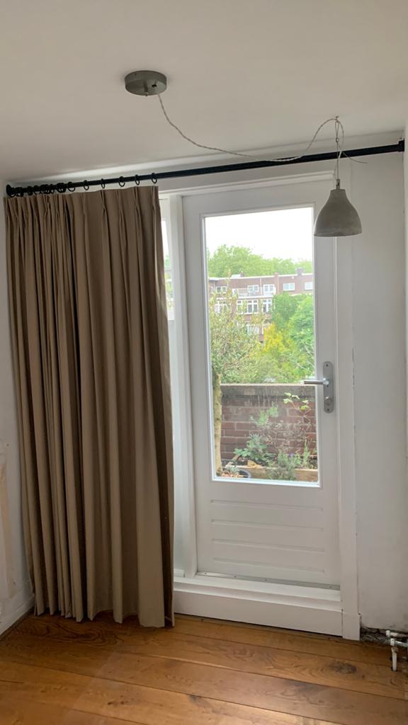 Verduisterende over gordijnen beige, Ophalen, Gebruikt, 200 cm of meer, Beige