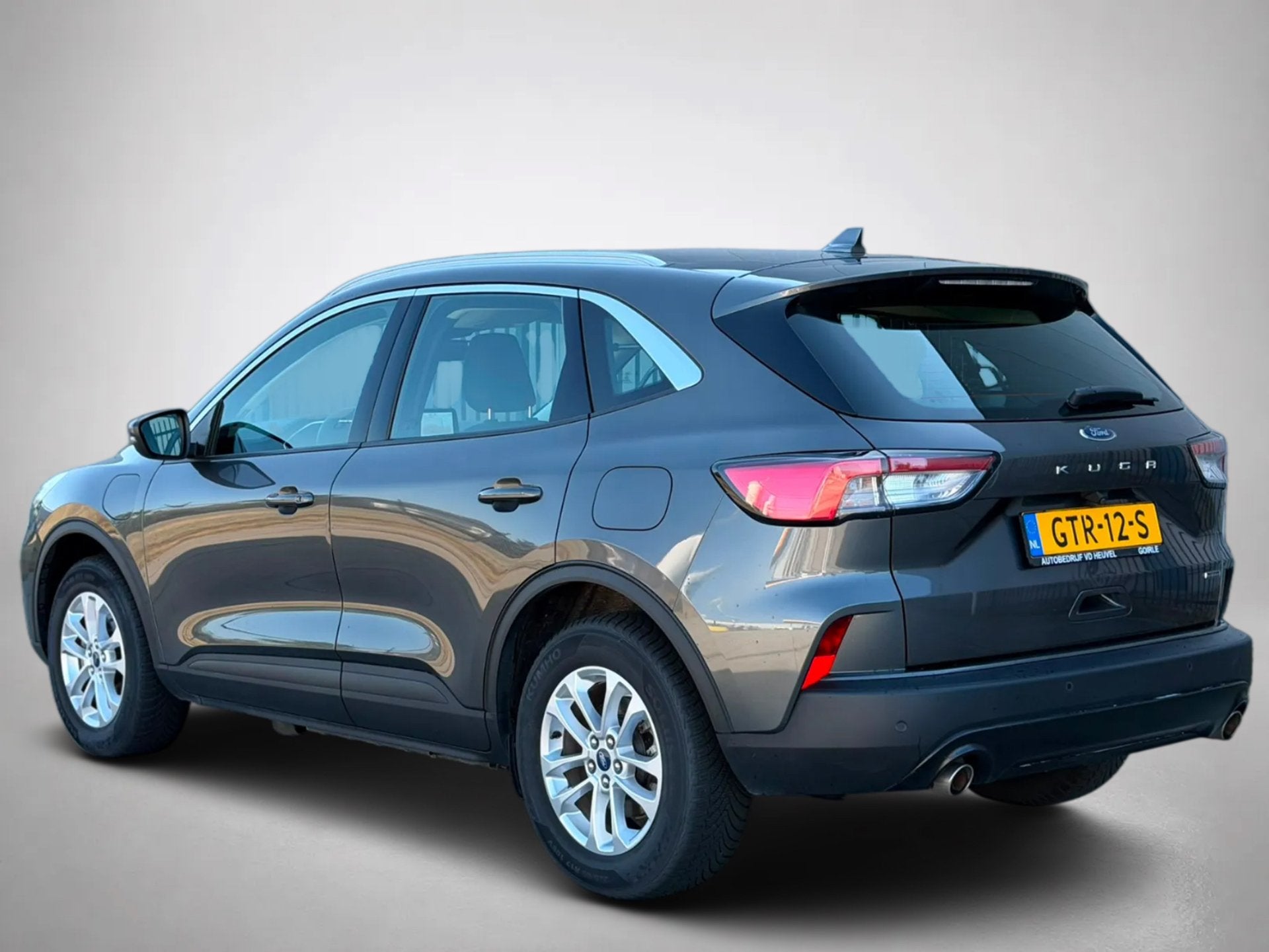 Foto 7 van Ford KUGA 2.5 PHEV Titanium(Goed OnderH, Navi, Parkeersensor